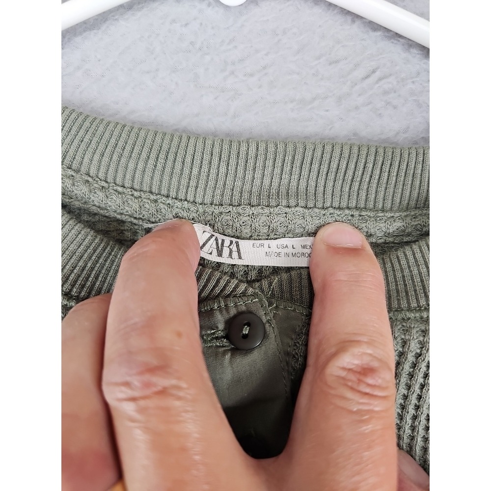 ZARA Short Sleeve Waffle Kit Crop Top Size Large Green Henley Crew Neck Stretch - Picture 2 of 7
